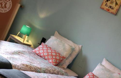 Maison lumineuse avec jardin clos et cheminée, idéale pour familles et amis - FR-1-496-195 - Foto 7