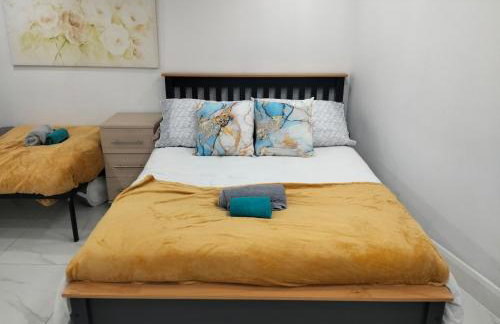 Modern 3-bed Serviced Appartement - Milnsbridge - Foto 10