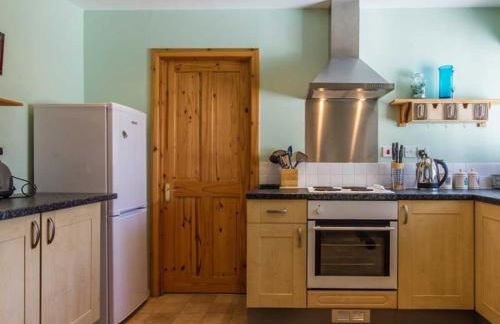 Spacious holiday home with stunning sea views - Photo 23