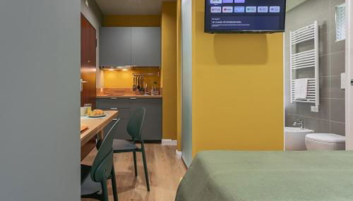 "Suite Centro Città" Self Check-In WiFi & Netflix - Foto 3