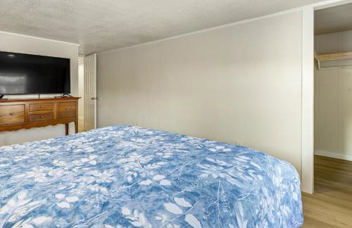 Crosby Huffman Hideaway Serene Escape with Yard - Foto 11