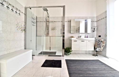 Modern apartment halfway between Milan and Como - Foto 28