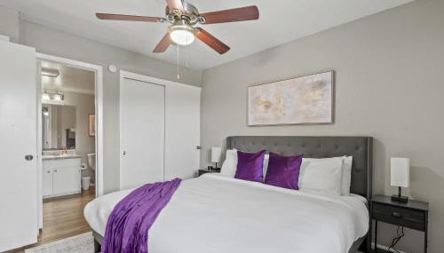 Alder Stay 3BD Townhome in Heart of Arlington - Foto 4