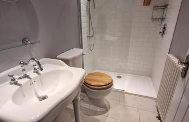 Wassail Barn Wedmore - Foto 8