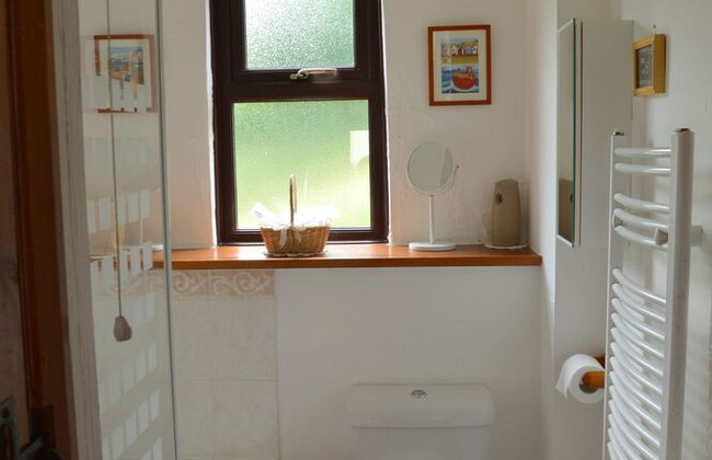 Shipload Cottage - Photo 11