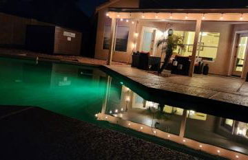 Private paradise with pool heater, spa, billiards - Foto 52