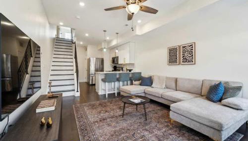 Roof deck w city views - brand new 3bd 3ba - Foto 3