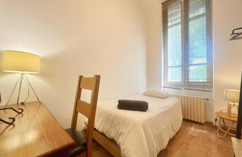 Bourgeois House - 16 personnes, Piscine, 6 chambres, 8 lits, 4 SDB, Centre-ville, CLIM - Foto 14