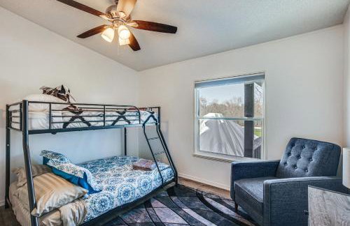 Waterfront Trinity Vacation Rental with Hot Tub! - Photo 21