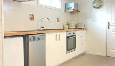 dday cottage gold beach - Foto 4, stove, dishwasher
