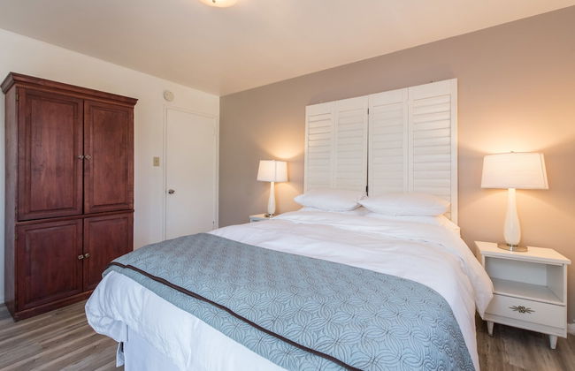 Ventura Beach Cottage - Photo 9