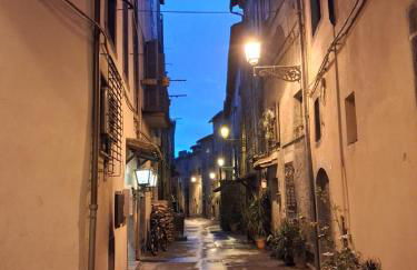 Sospesi nel borgo - Foto 33