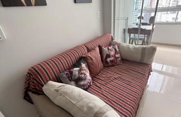 Apartamento vista mar, 2 quartos, garagem - COMPLETO - Foto 9