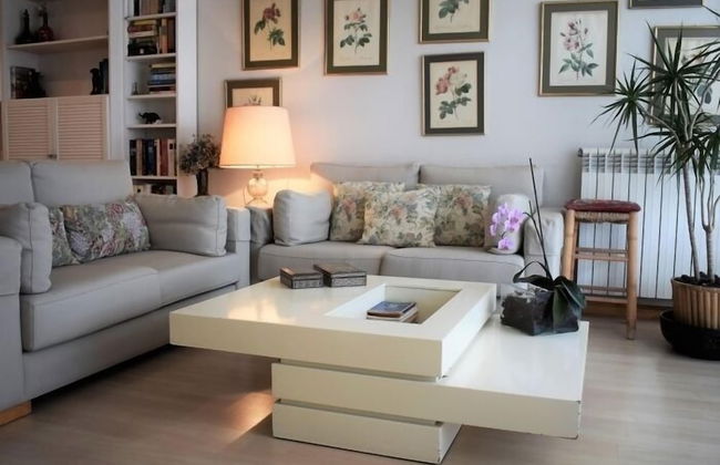 Sanpan Be my Guest Castelldefels - Photo 13