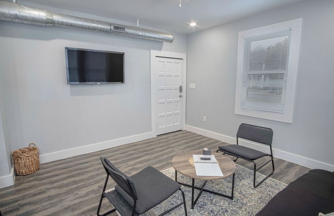 Impressive Cozy Historic 3BR Apt 101 Near Downtown - Foto 12