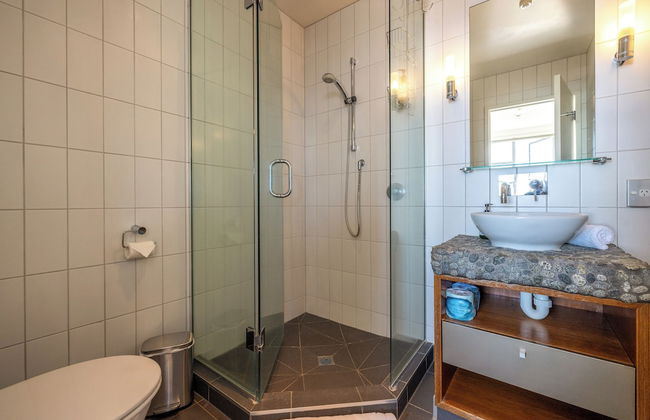 Apartment On The Beach - Photo 18