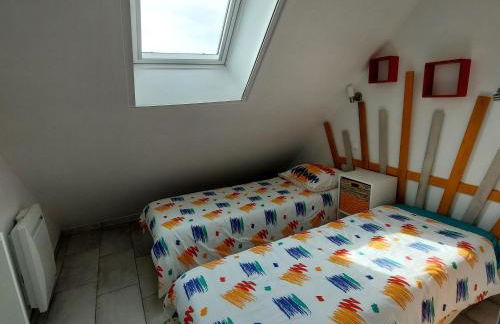 Gîte tout confort près du circuit des 24H du Mans - 3 chambres, jardin et parking privé - FR-1-410-261 - Photo 21