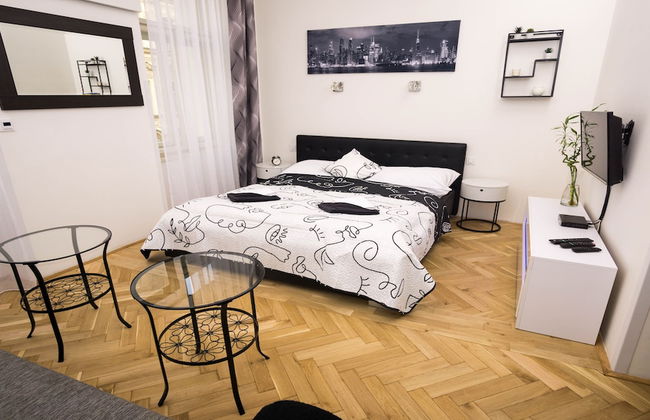 Black & White Apartment by Wenceslas Sq. - Foto 1