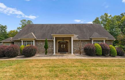 Whitetail Cove by Avantstay Lakefront w/ Pool + Private Dock Sleeps 20 - Foto 97