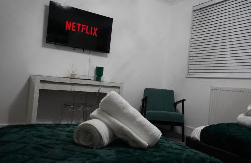 Premium 3BR House - Loughton - by Rent Squared LTD - Foto 69