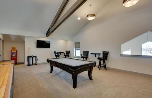 Game Room, Fireplaces, On-Site Lake! Kaufman Home - Foto 22