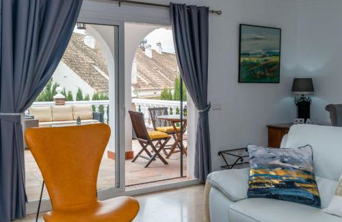 VILLA BARRANCO Big terrace, private pool & parking - Photo 22