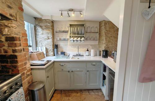 Wishbone Cottage In The Cotswolds - Foto 1