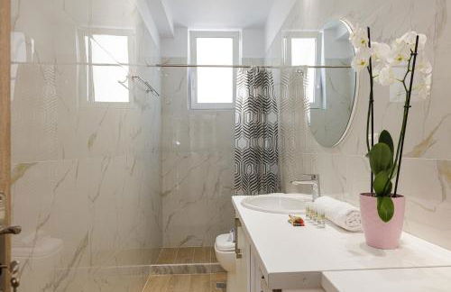 Modern family villa Basilicata Salmostro in Bali w/ Pool & BBQ Area - Foto 40