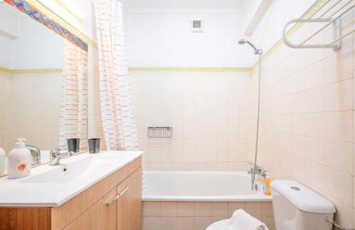 GuestReady - Charming stay with a terrace - Foto 20