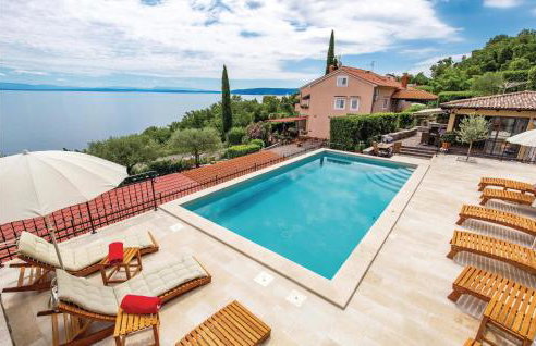 Awesome Apartment In Moscenicka Draga - Foto 8