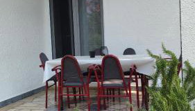 Apartments Glibić - Foto 3, Garden view