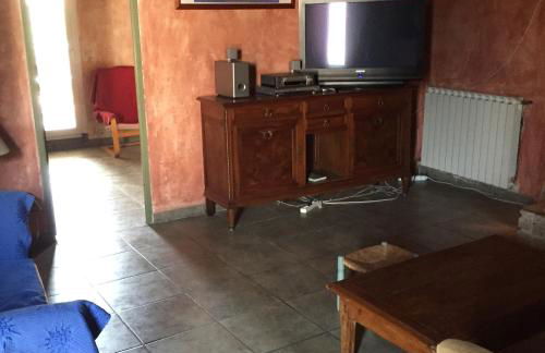 La maison sur la place dans Aigues Mortes - Foto 43