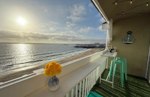 Redondo Oceanfront Gem 2BR BA Balcony & Parking 335 - Foto 5