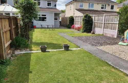 Mellte Avenue - Waterfalls House - Photo 11