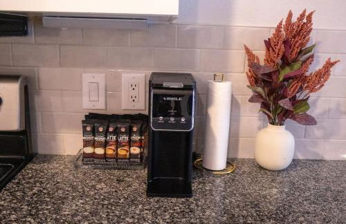 New! The Vibe Med Center Apartments - Central Houston - Photo 7