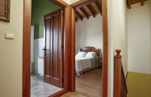 Mansion in Nava with Pool & Terrace - Foto 12