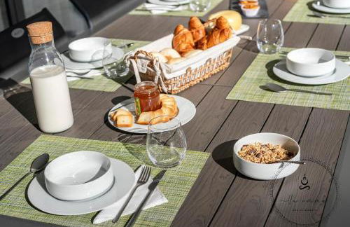 V5 Villa Emma - Luxury 5 bedroom, Pool and Jacuzzi - Foto 20