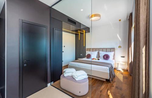 Luxury Villa Novita with Pool - Photo 31