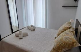 Apartamentos Maria Cristina con parking privado gratis - Foto 17