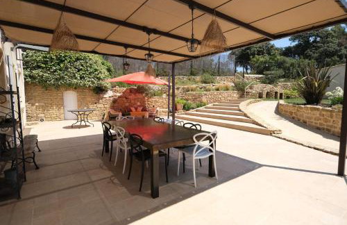 Slpendid villa with heated pool and Jacuzzi for 12 people in Saint-chamas - Foto 13