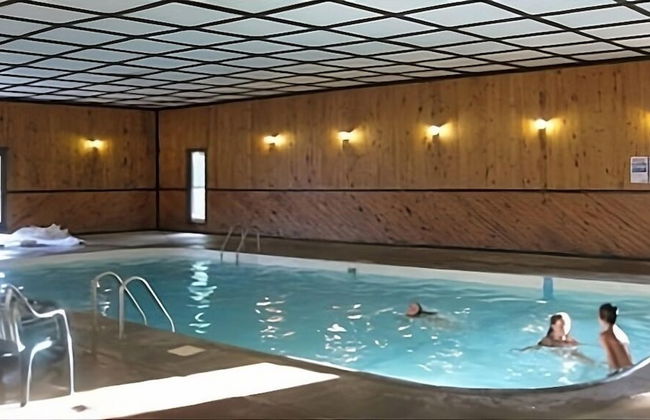 Sunset Cove Resort - Photo 28