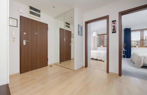 Family Apartment with Parking in Pruszków by Noclegi Renters - Foto 21