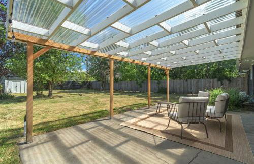 Charming Eugene Bungalow - Photo 20