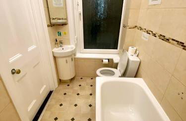 The Green Light House Studio 24 - Free Private Parking - Foto 23