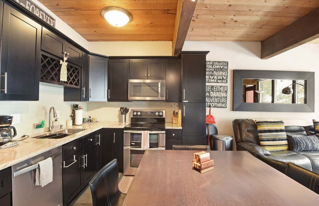 Alpine Manor Retreat Mountain Relaxation - Foto 8