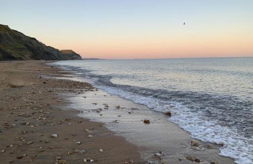 Church Cottage, Charmouth - Photo 22