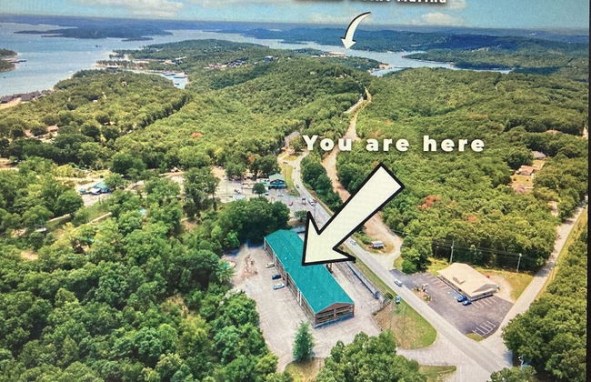 Gold Suites Rentals - Photo 29