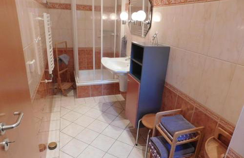 Seelotsenstation Sassnitz mit Hafenblick by Unsere Urlaubszeit - Foto 14