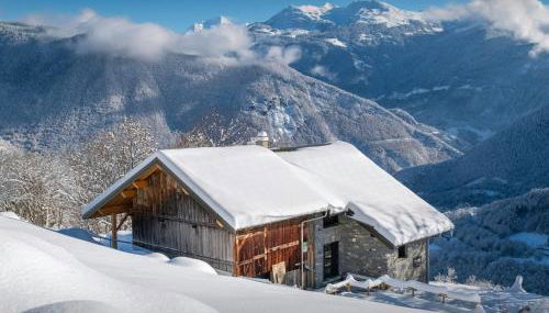 Chalet Confidentiel - OVO Network - Foto 1