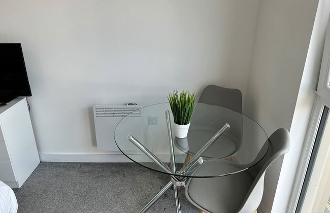 Adelphi Wharf Apartments by Beehosting - Photo 52